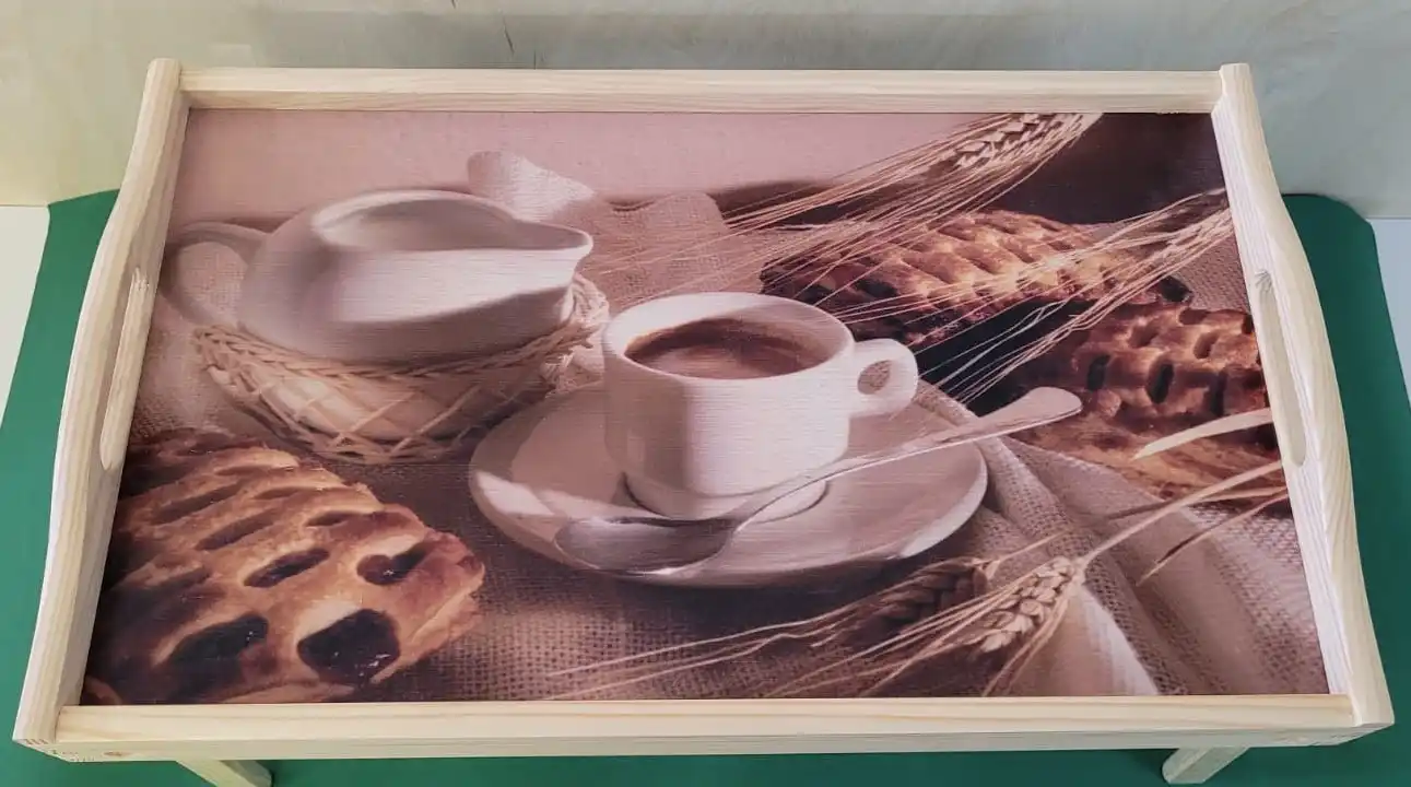 PIKUSA — tavă pentru micul dejun, compoziție cu ceai și cafea